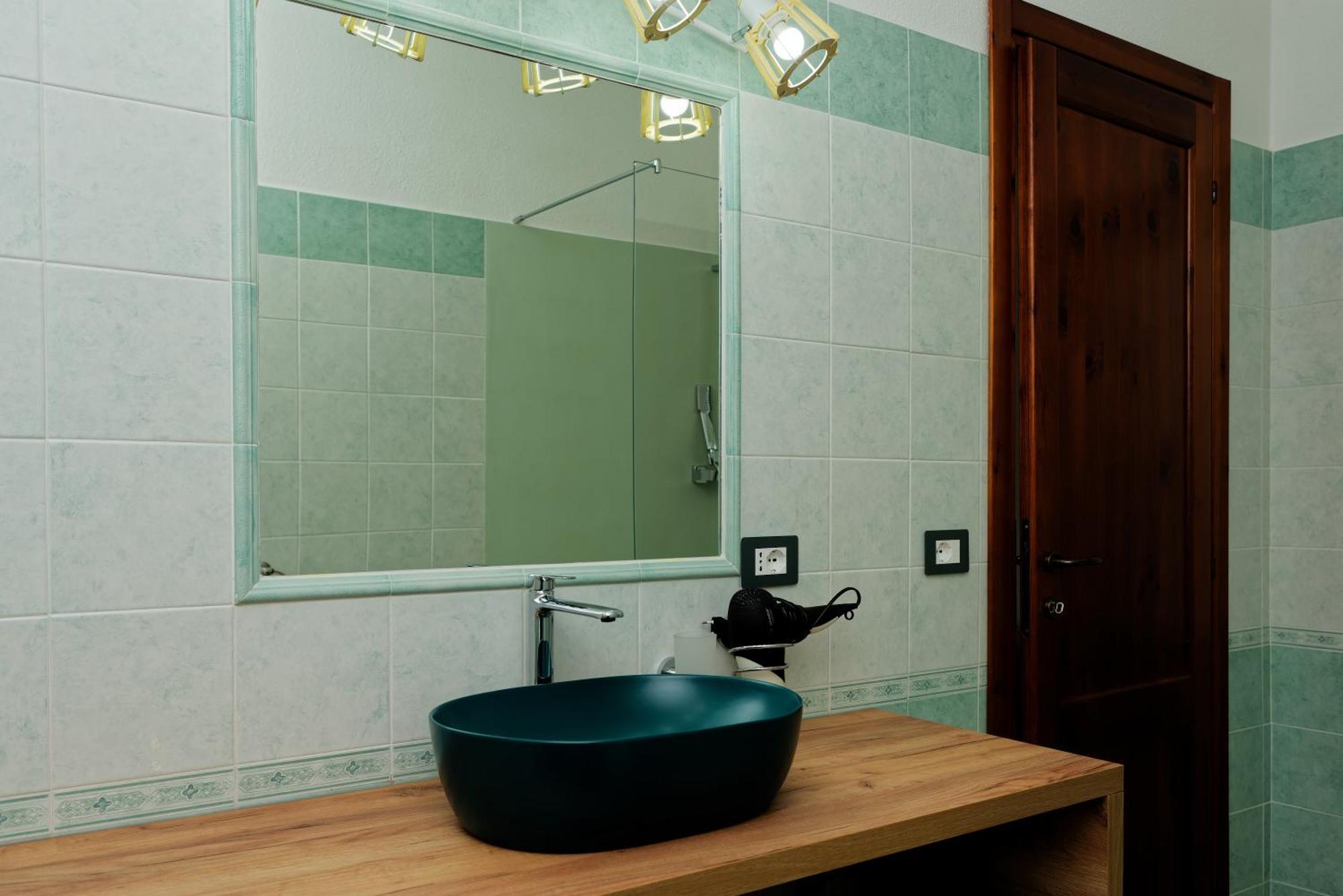 Tiscali Guest house